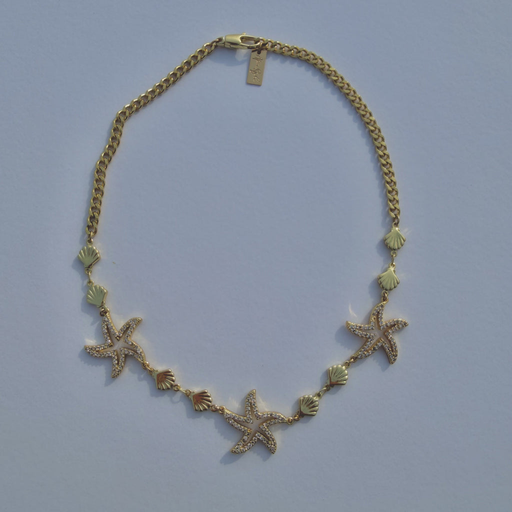 STELLA CHOKER